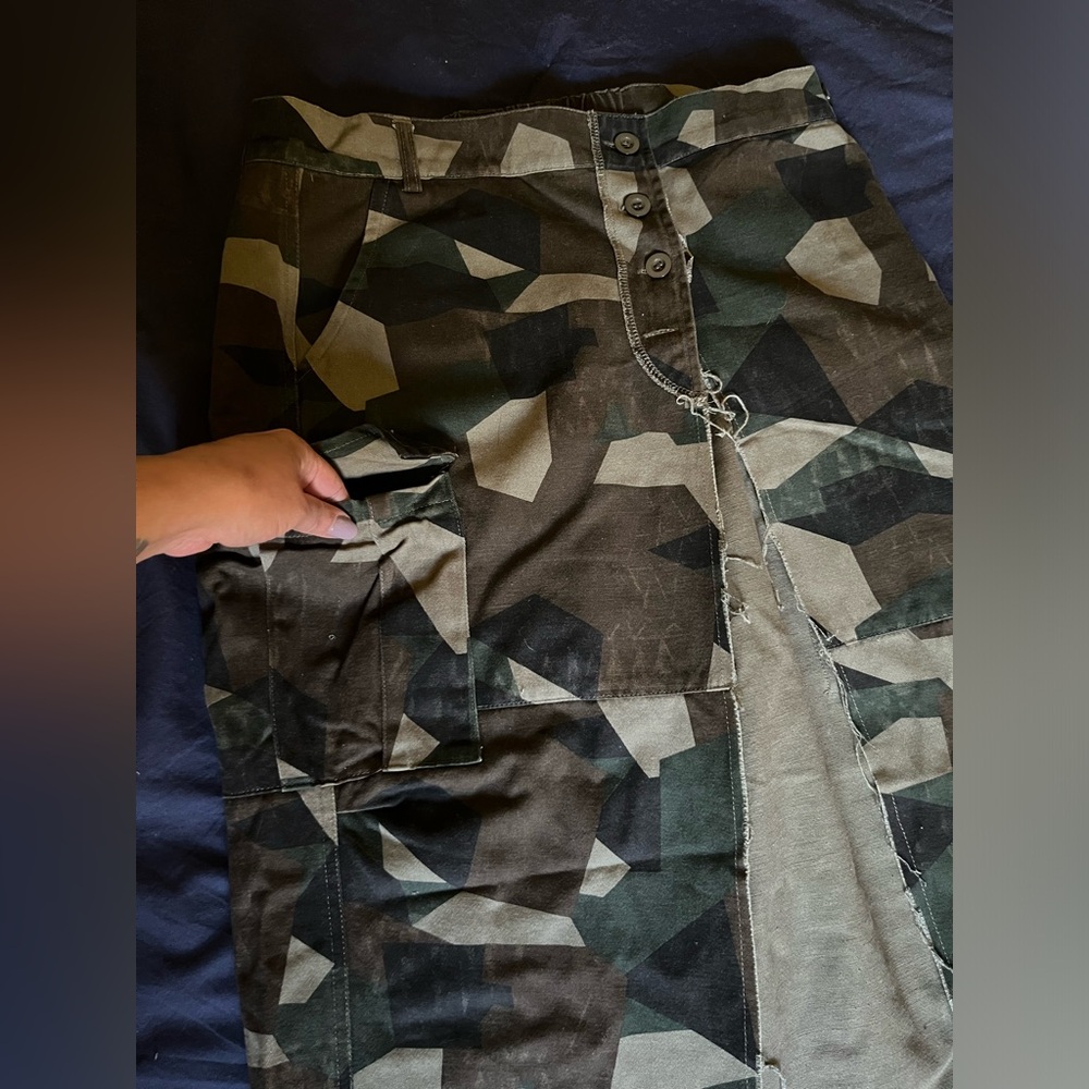 SHEIN Size XL Cargo Skirt